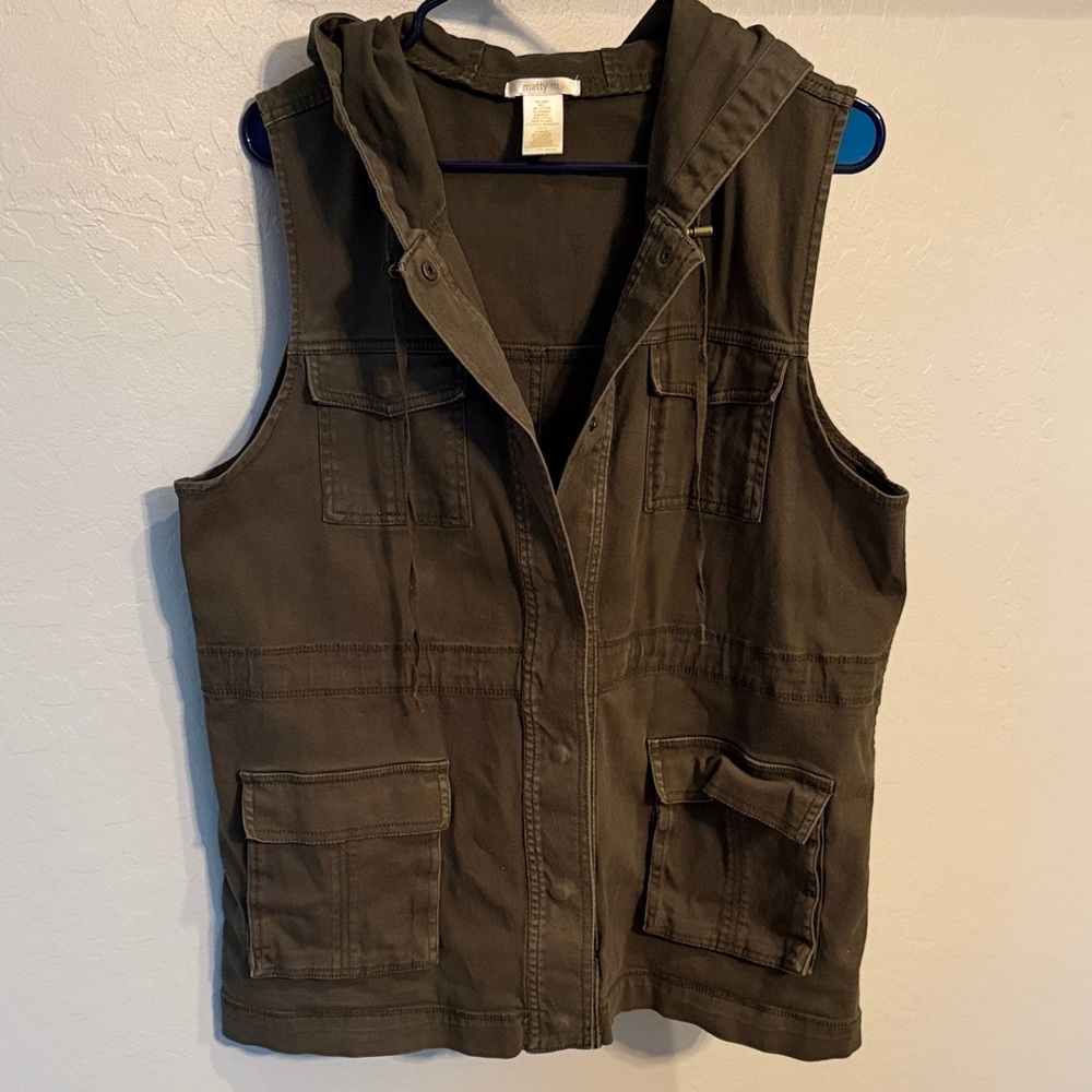 Matty M Hooded Vest